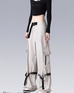 Carregue a imagem no visualizador da Galeria, Women’s Techwear Streetwear Cargo Pants - Sweatpants
